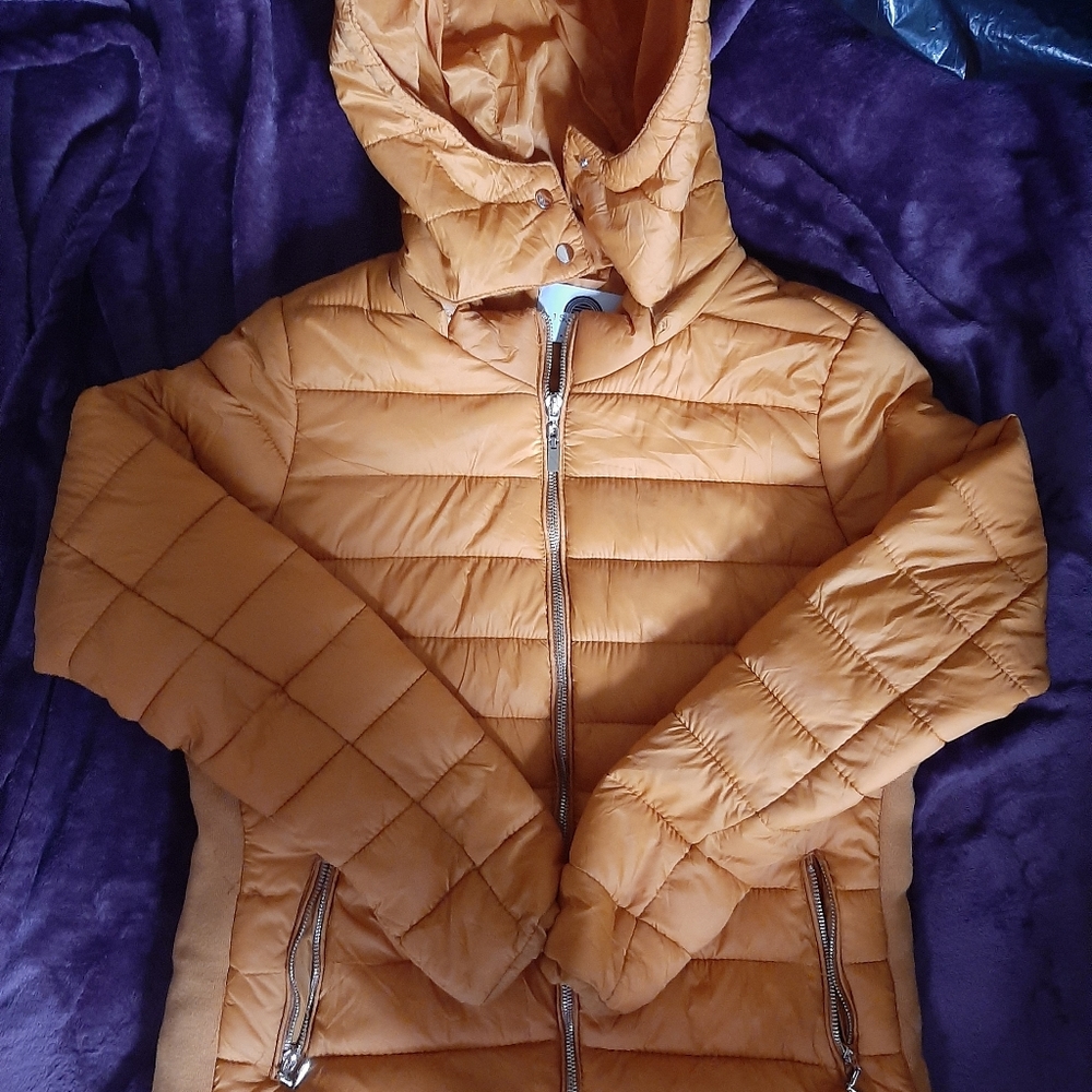 Medium puffer coat